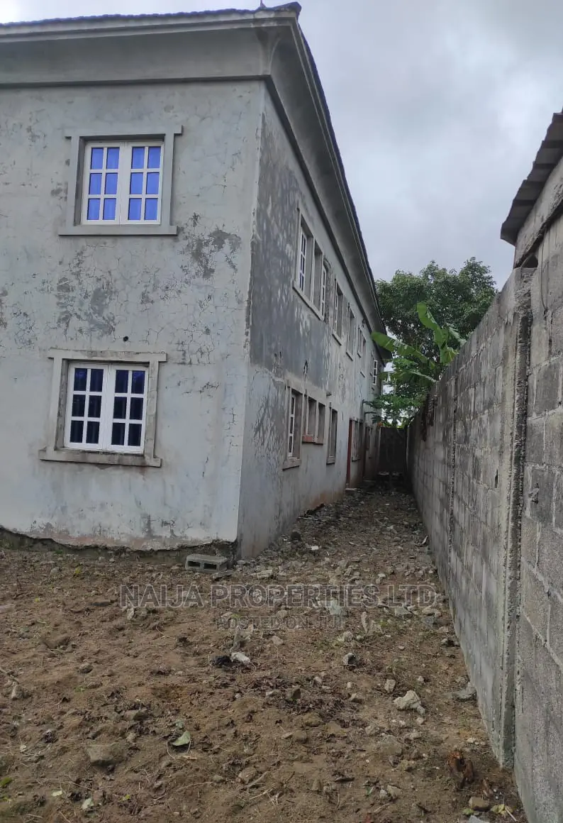 3bdrm Block of Flats in Abijo for sale