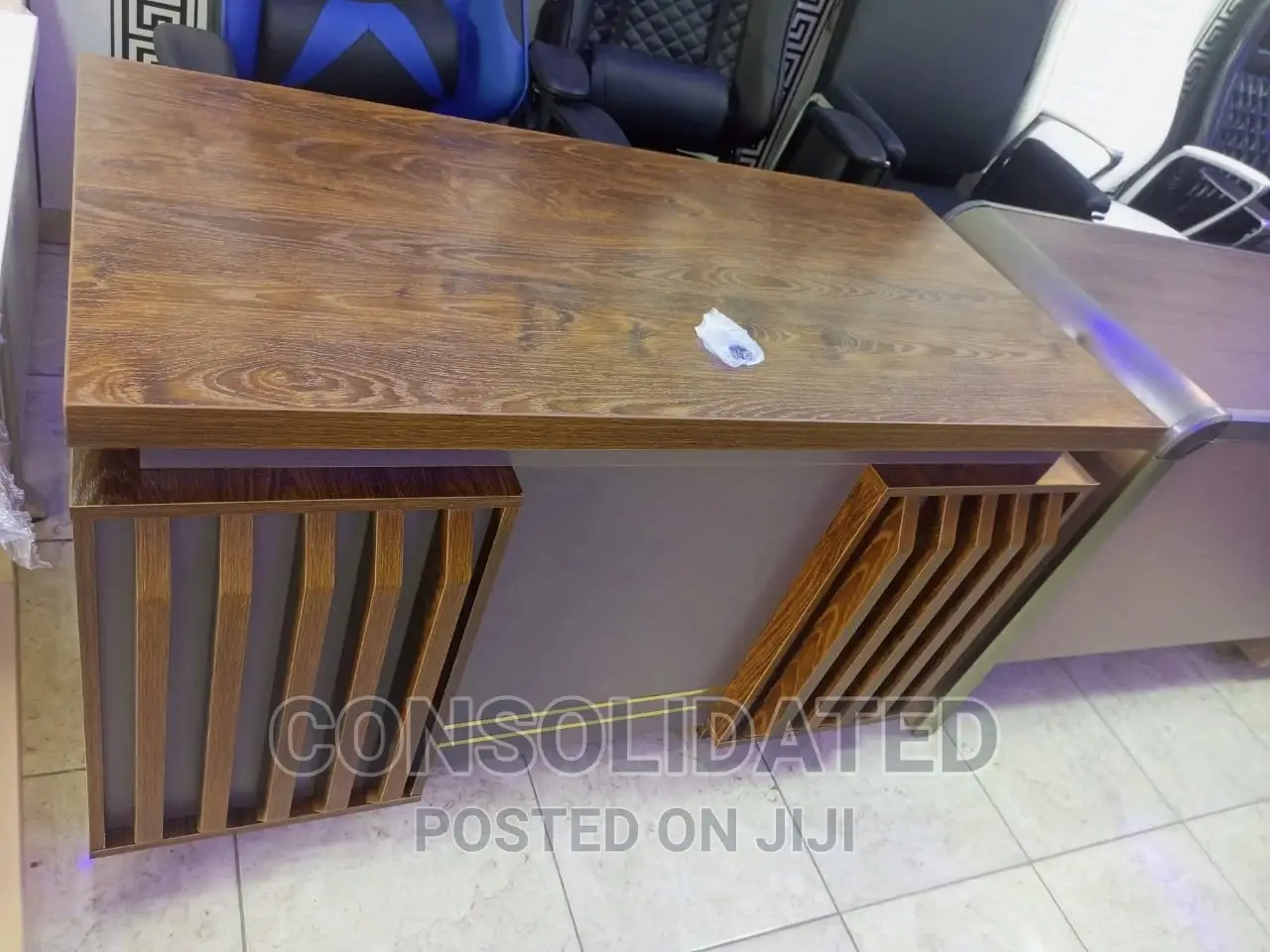 Executive Office Table 1.4 Meters With Extension