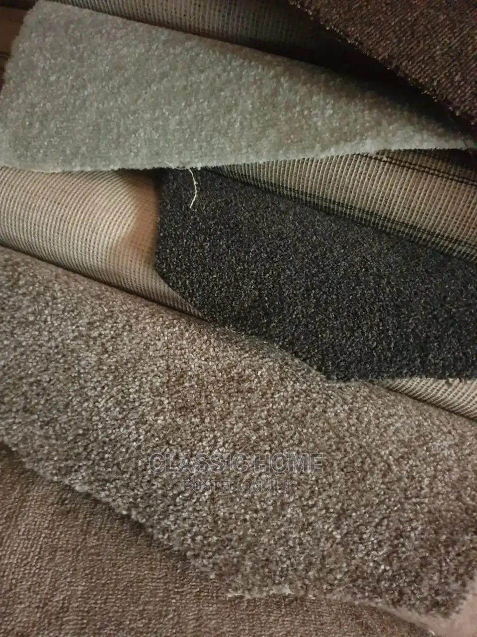 First Grade German Wall To Wall Rug