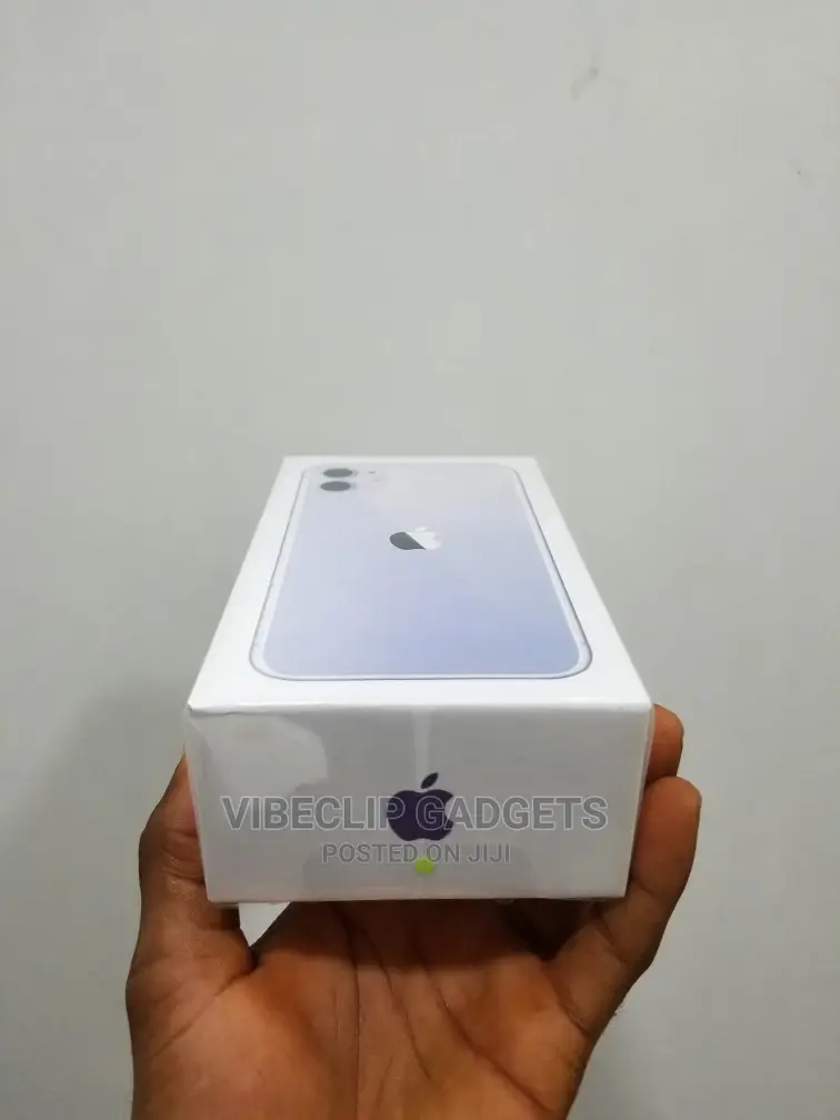 New Apple iPhone 11 64 GB Purple