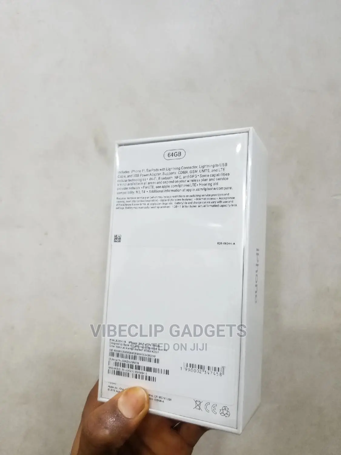 New Apple iPhone 11 64 GB Purple