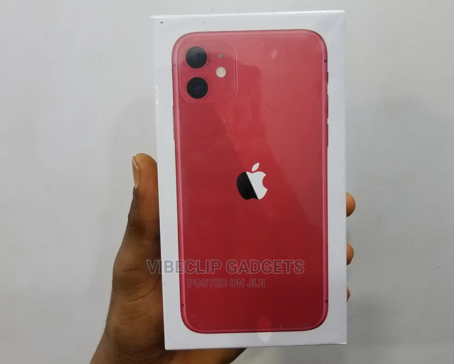 New Apple iPhone 11 64 GB Red