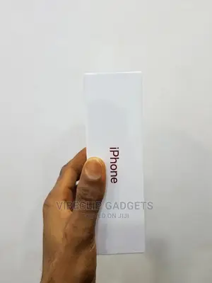 New Apple iPhone 11 64 GB Red