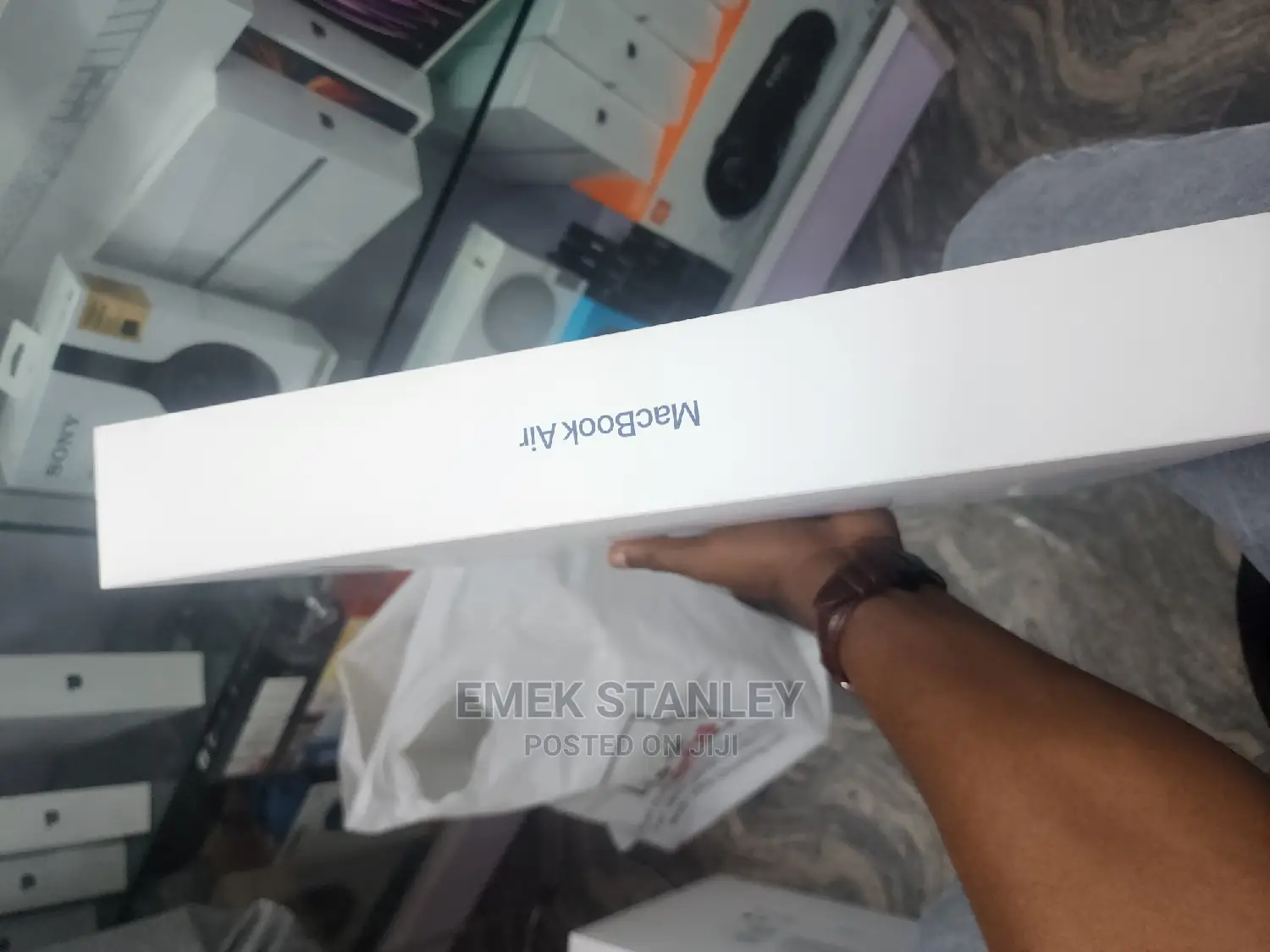 New Laptop Apple MacBook Air 8GB Apple M2 SSD 512GB