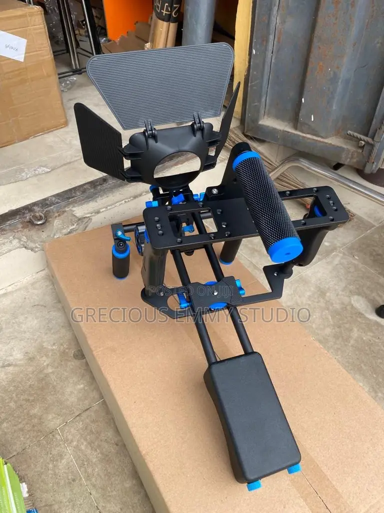 DSLR Camera Shoulder Rig