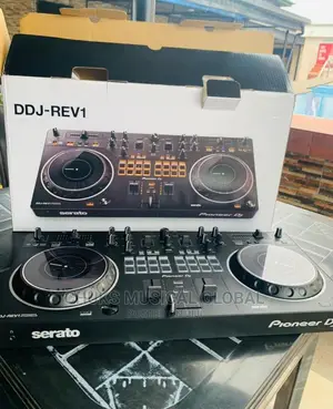 DDJ-Revi 1