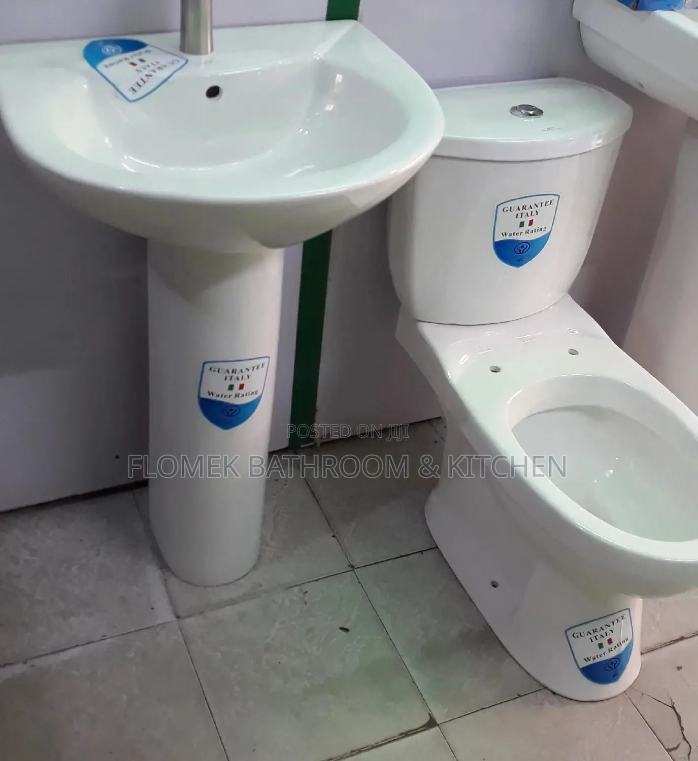Mini Executive Water Closet