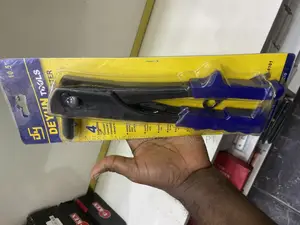 Hand Riveter
