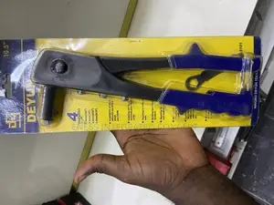 Hand Riveter