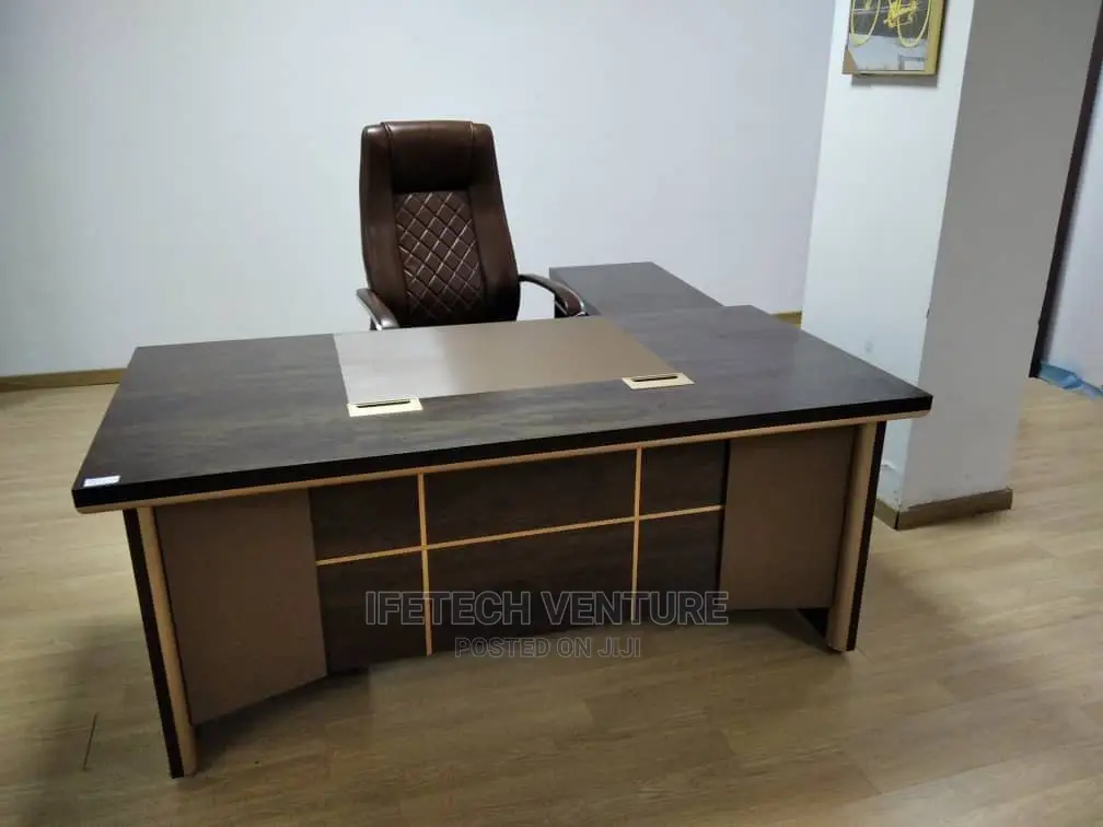 Md Boss Executive Table
