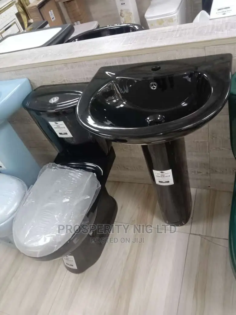 Complete Black Top Flush Wc