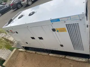 Perkins England 60kva Soundproof Generator