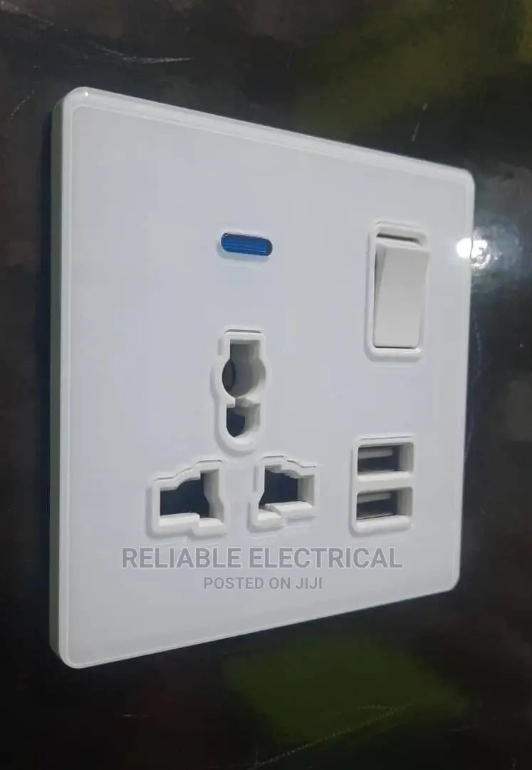 13amps Socket With USB Charger