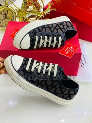 High Quality Designer Luxury Outfit Available in Store