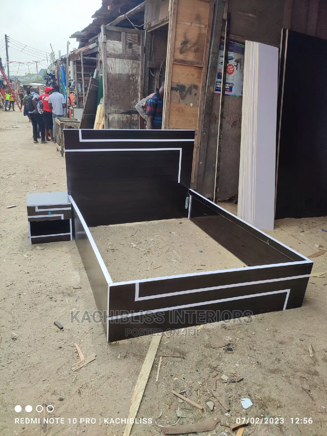 41/2*6ft Bedframe