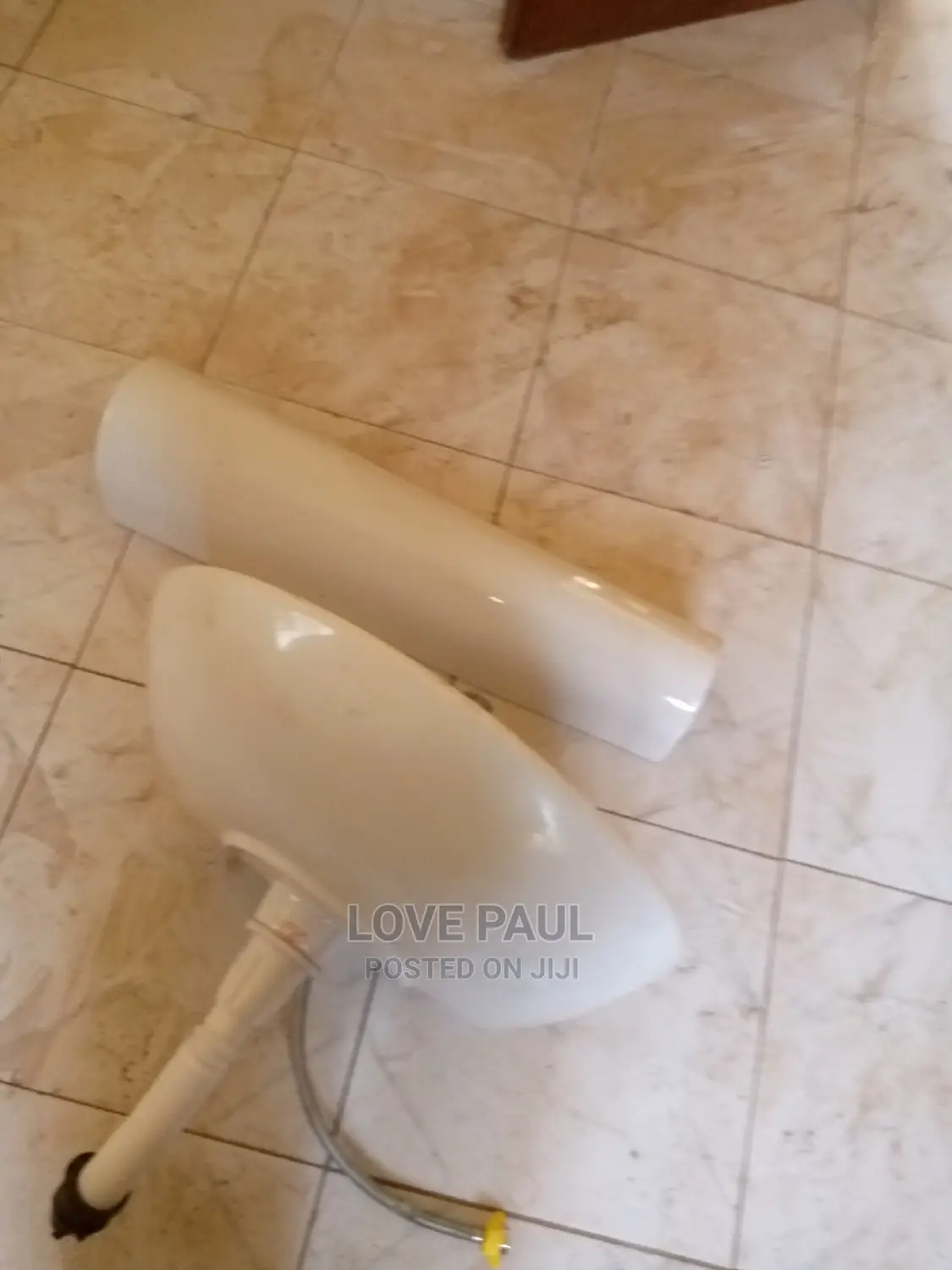 1bdrm Room & Parlour in Orange Estate, Life Camp for rent