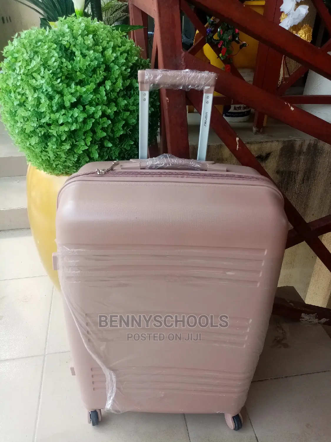Medium Unbreakable Elastic Rubber Plastic Luggage Box