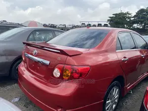 Toyota Corolla 2010 Red