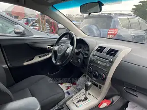 Toyota Corolla 2010 Red