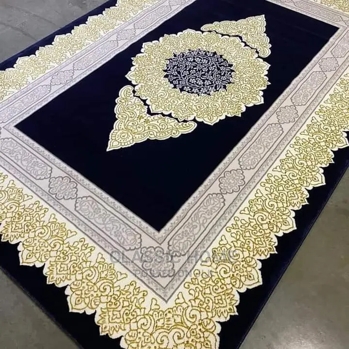 Main Arabian Quality Center Rug Available as Seen