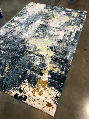 Quality Living Room Designed Super Soft Center Rug.