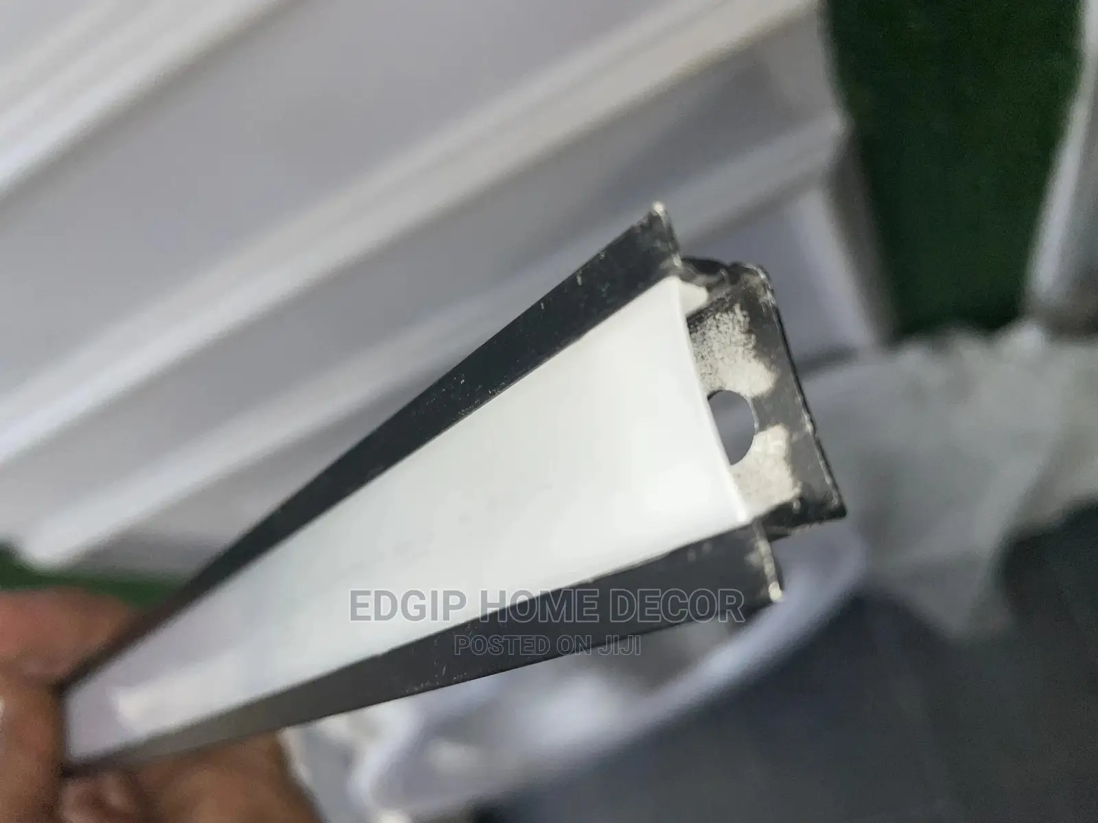 Bar Lightning Profile Recessed Aluminum Linear