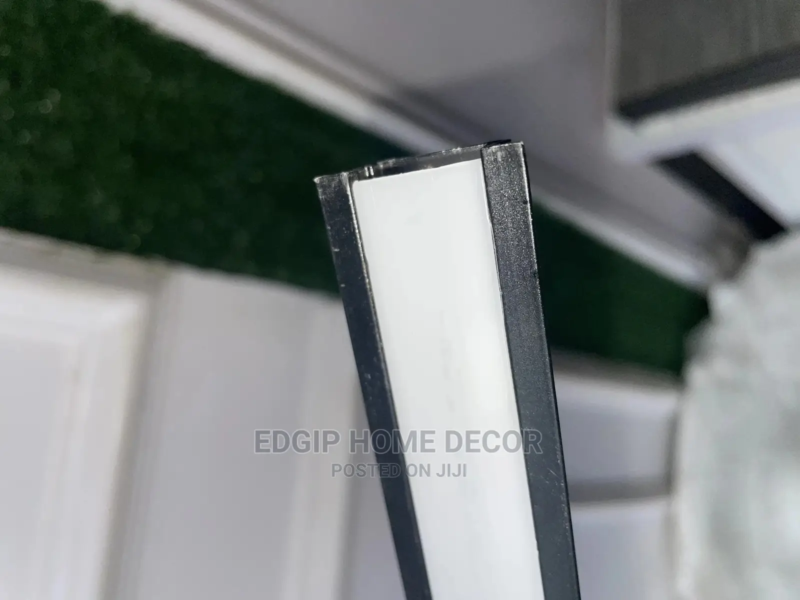 Bar Lightning Profile Recessed Aluminum Linear
