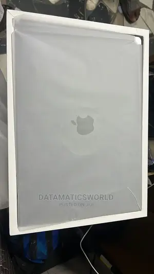 Laptop Apple MacBook Pro 2021 M1 16GB Apple M1 Pro SSD 1T