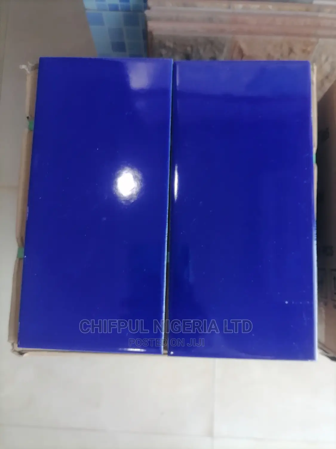 PETA, BLUE Swing Pool Tiles
