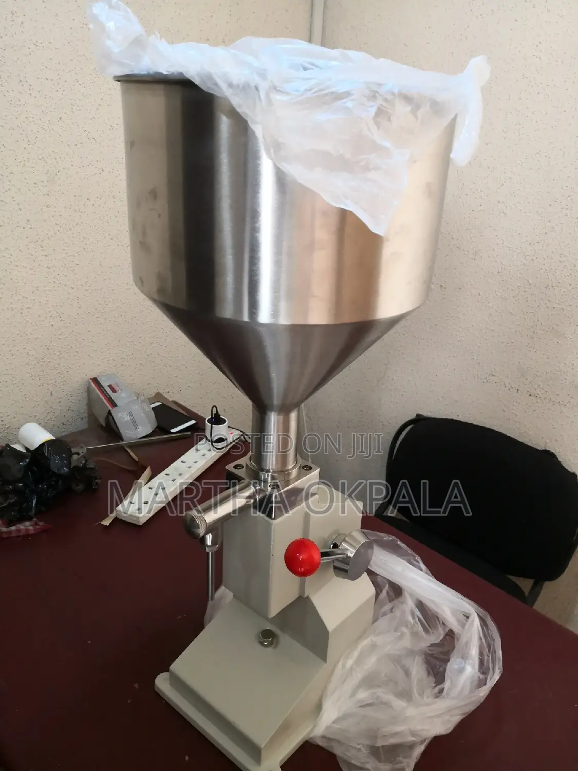 Manual Paste Filling Machine