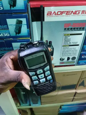 Icom M36 Walkie Talkie