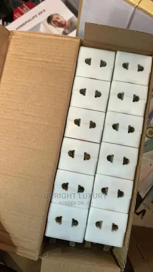 13amps Adopter
