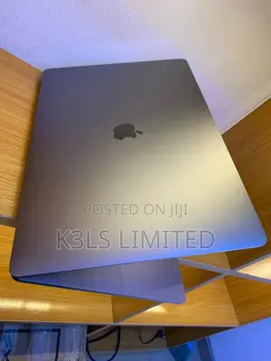 Laptop Apple MacBook Pro 2019 32GB Intel Core i7 SSD 512GB