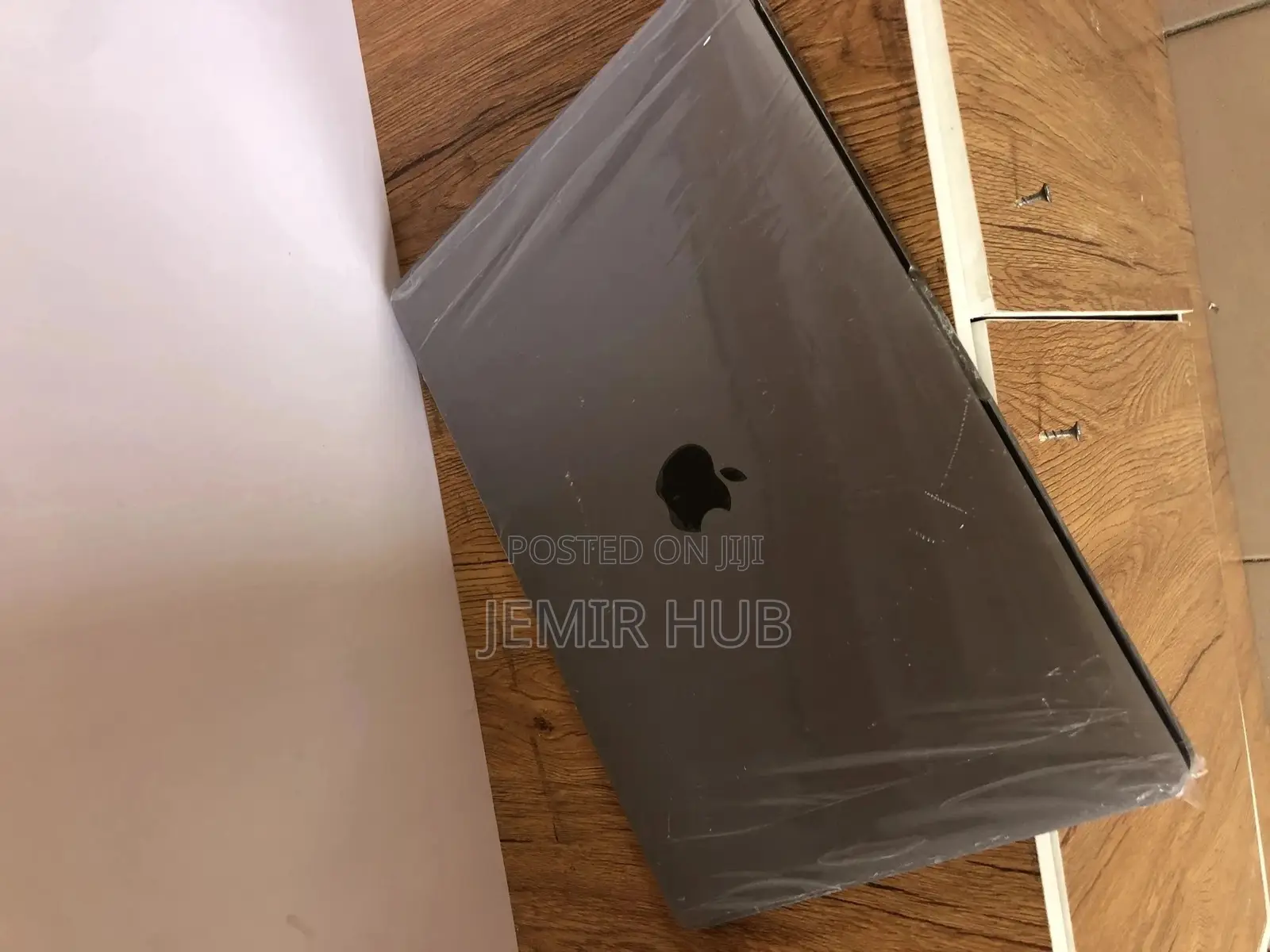 Laptop Apple MacBook Pro 2019 8GB Intel Core i5 SSD 128GB