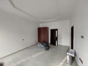 4bdrm Duplex in Immediately After for rent