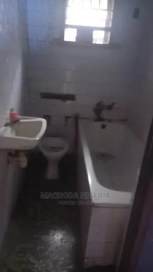 3bdrm Block of Flats in Nelson Cole Estate, Ifako-Ogba for rent