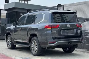New Toyota Land Cruiser 2023 Black