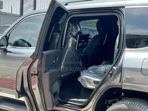 New Toyota Land Cruiser 2023 Black