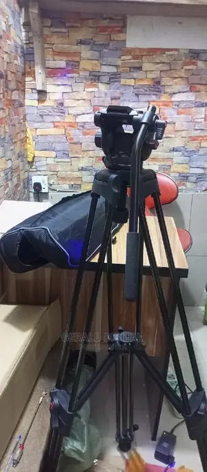 Professional Tripod Stand Wifieng