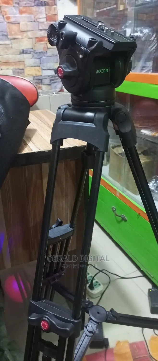 Professional Tripod Stand Wifieng