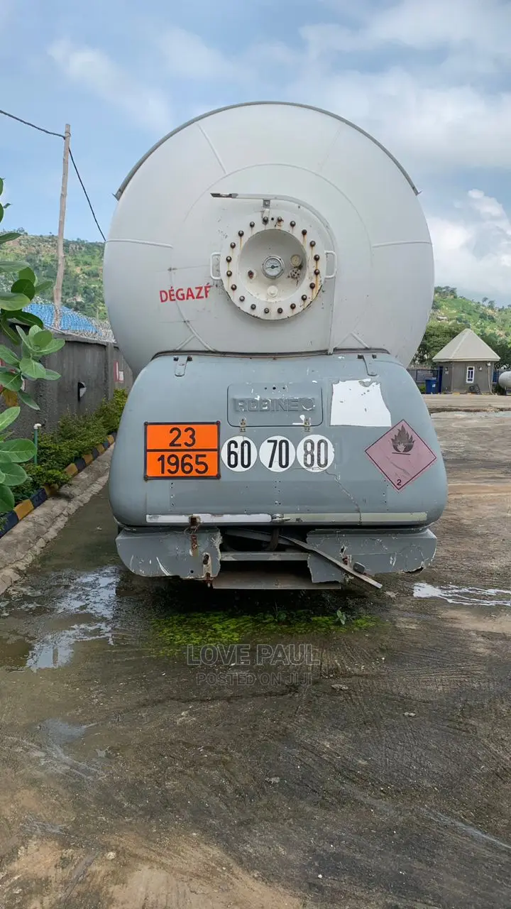 Tokunbo LPG Gas Pedler 15tons Abuja