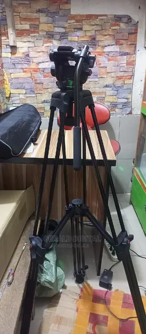 Professional Tripod Stand Wifieng