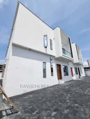 2bdrm Apartment in Orchid Road, Ikota for rent