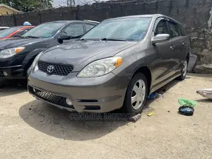 Toyota Matrix 2004 Gray
