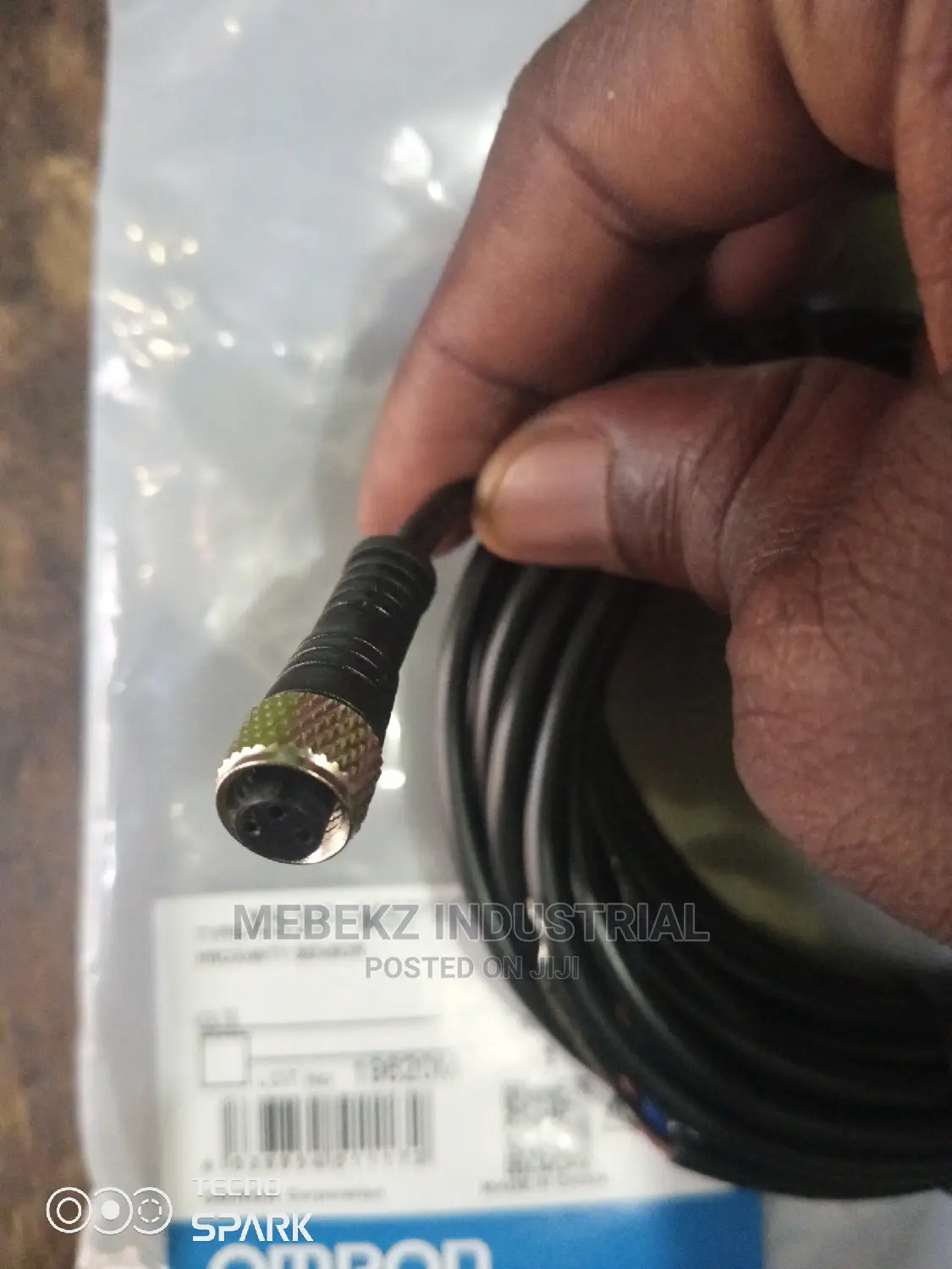 Omron Sensor Cable Plug 5mtrs