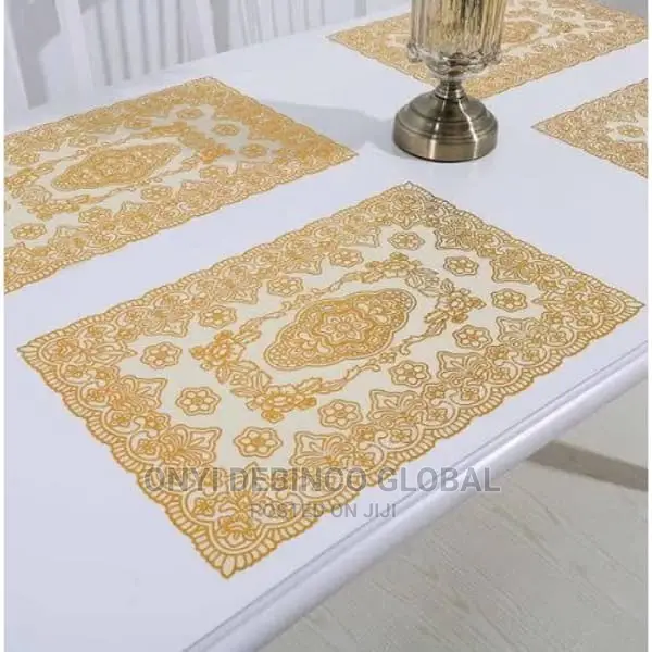 Gold Dining Table Mat- 6 Pieces