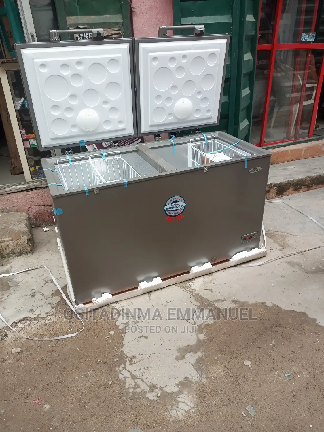 Double Door Freezer