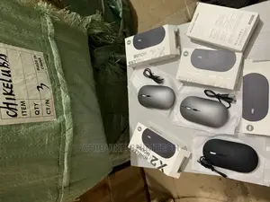 X2 Silent Bluetooth and Wireless Rechargeable Usb-C Mouse