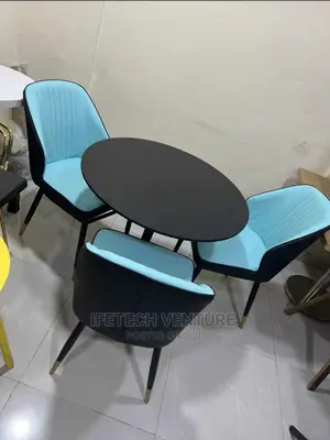 Seat Out Table and Chairs