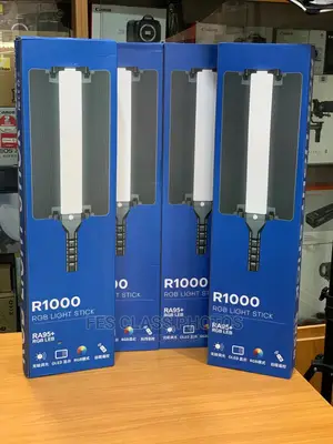 R1000 RGB Light Stick